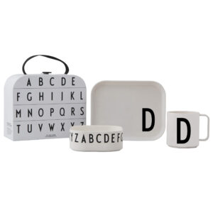 Spisesæt i gaveæske - D (One size) - Design Letters