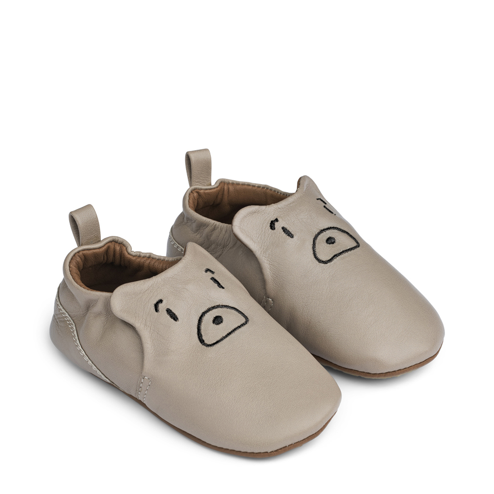 653769469a172LW18189_Eliot_bear_leather_slippers_1500_1_copy Eliot hjemmesko (20) - Liewood
