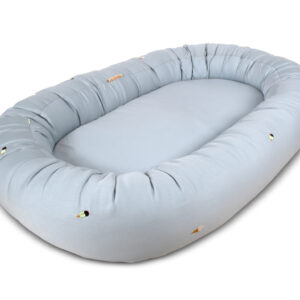 Babynest 2. generation broderet Cool Summer design Pearl Blue - Filibabba