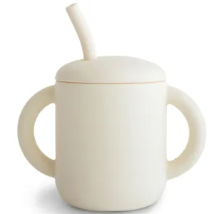 Mushie kop med sugerør Ivory - Mushie